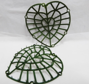 Каркас в форме сердца 0029 (диаметр 22 см )